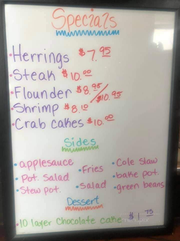 Larry's Drive In - Hertford, NC