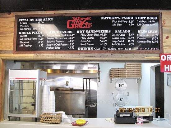 Wise Guys Pizza - Cherokee, NC