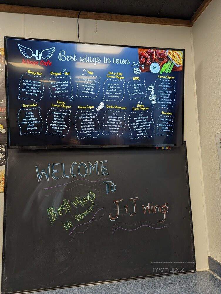 J & J Wings Cafe - Greenville, NC